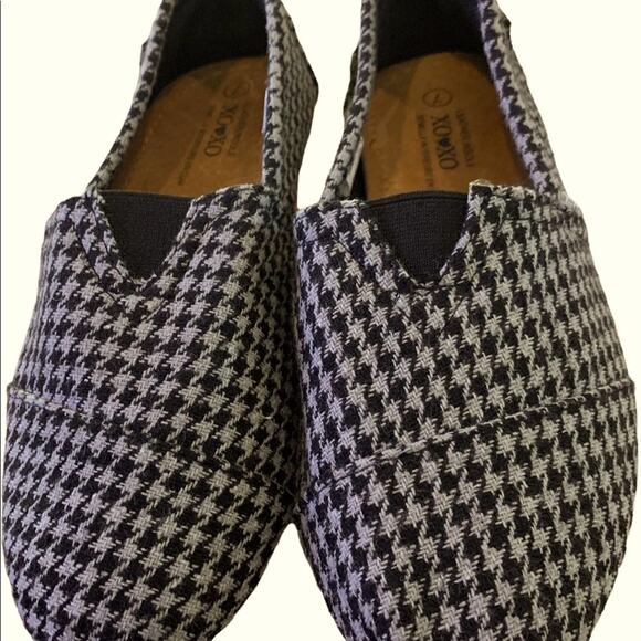 Xoxo shoes size 7 flats fabric uppers leather insole. Synthetic sole - Picture 2 of 4